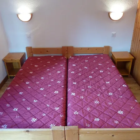 Saboia Cles Blanches 3* La Tania